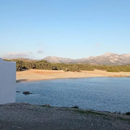 Дом отдыха Marikos House, Pyrgaki Alyko Naxos Алико-Бич